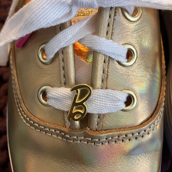 Keds Women's Iridescent Barbie Gold Sneakers size 8.5 - Picture 6 of 10